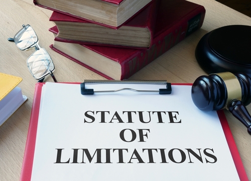 Statute of limitations document with law books and gavel, representing Personal Injury Lawyer at Altman-Nussbaum-Shunnarah Trial Attorneys